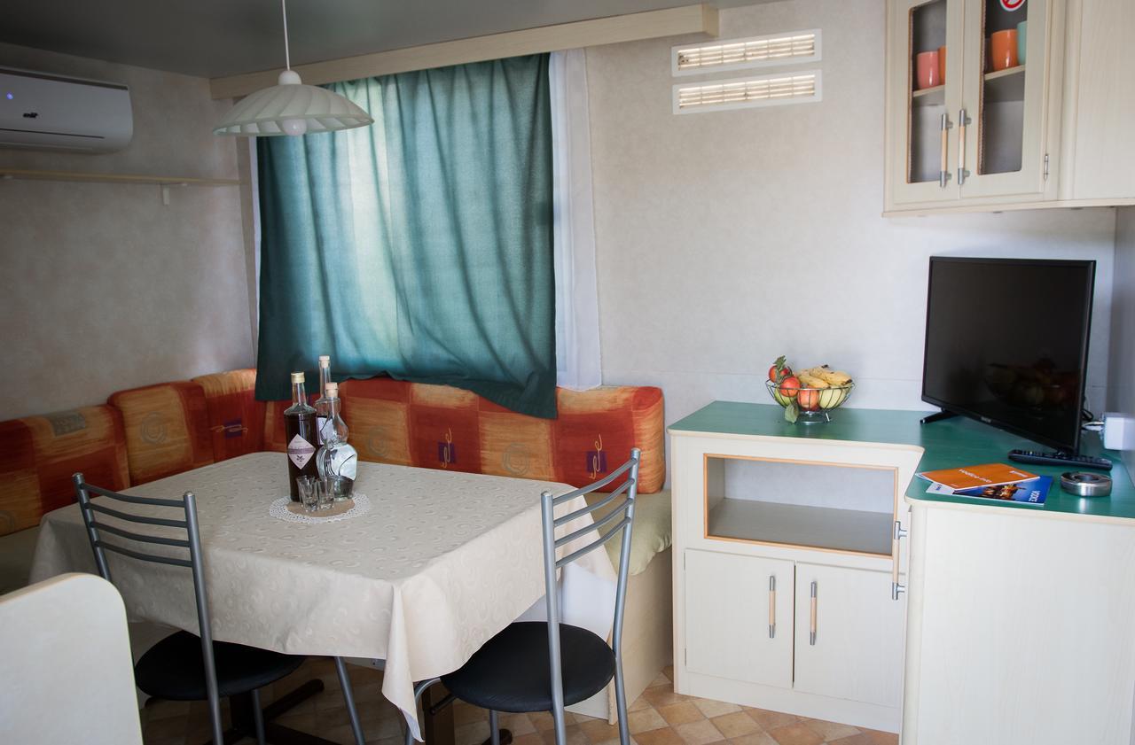 Mobile Homes Bonaca Srima Kültér fotó